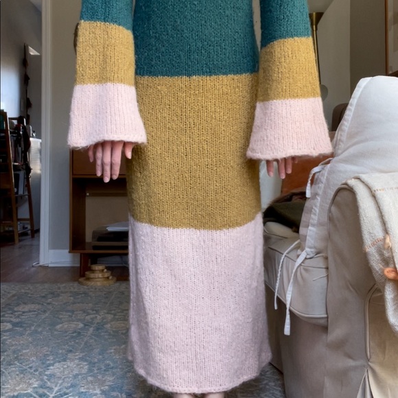 Long Sleeve Sweater Dress with Bell Sleeves - Picture 5 of 7